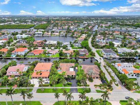 4310 S Ocean Boulevard Highland Beach FL 33487