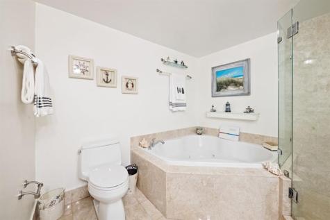 2011 N Ocean Boulevard Fort Lauderdale FL 33305