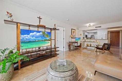 2011 N Ocean Boulevard Fort Lauderdale FL 33305