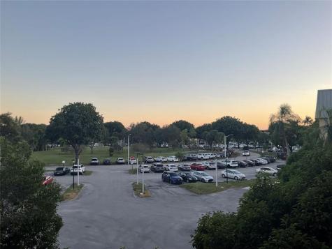 6201 N Falls Circle Drive Lauderhill FL 33319
