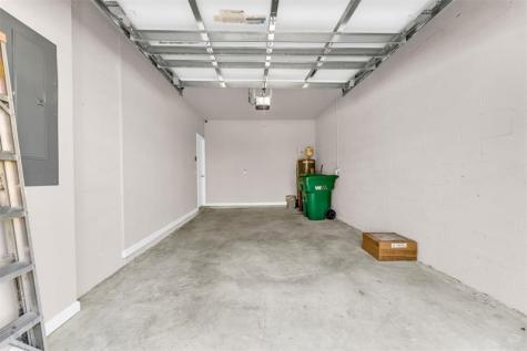 5659 Enclave Drive Mangonia Park FL 33407