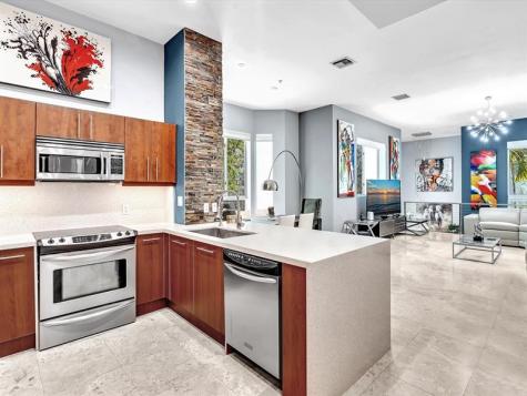 733 NE 4th Avenue Fort Lauderdale FL 33304