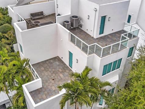 733 NE 4th Avenue Fort Lauderdale FL 33304