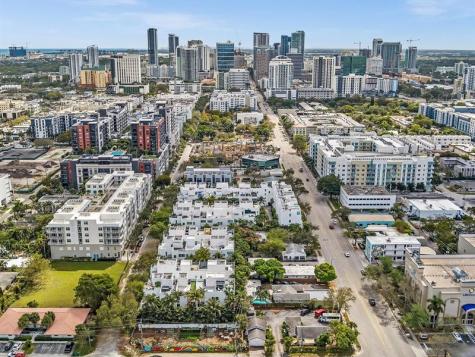 733 NE 4th Avenue Fort Lauderdale FL 33304