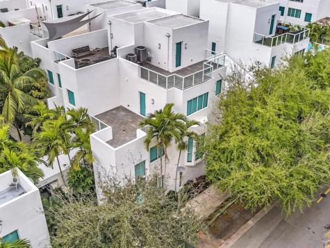 733 NE 4th Avenue Fort Lauderdale FL 33304