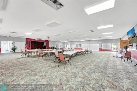 6095 N Sabal Palm Boulevard Tamarac FL 33319