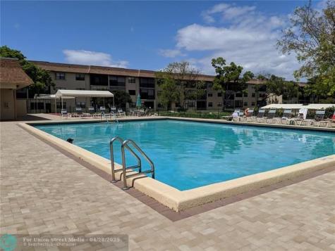6095 N Sabal Palm Boulevard Tamarac FL 33319