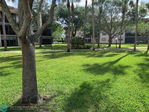 6095 N Sabal Palm Boulevard Tamarac FL 33319
