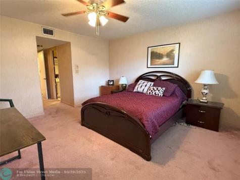 6095 N Sabal Palm Boulevard Tamarac FL 33319