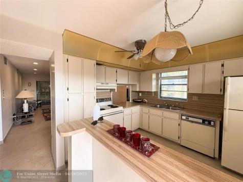 6095 N Sabal Palm Boulevard Tamarac FL 33319