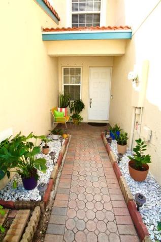 11729 NW 47th Drive Coral Springs FL 33076