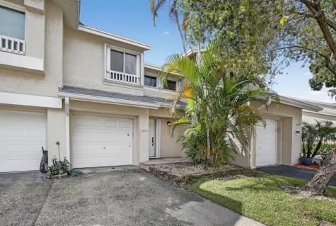 2050 Discovery Circle Deerfield Beach FL 33442