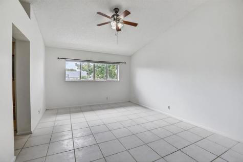 2050 Discovery Circle Deerfield Beach FL 33442