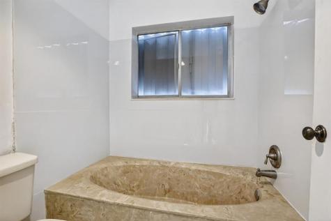 2050 Discovery Circle Deerfield Beach FL 33442