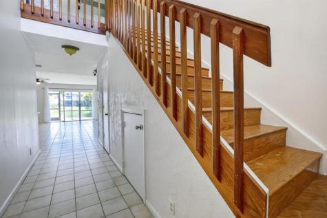 2050 Discovery Circle Deerfield Beach FL 33442