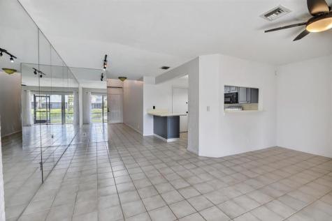 2050 Discovery Circle Deerfield Beach FL 33442