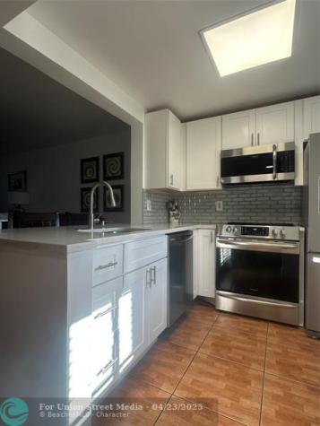 606 SW Natura Boulevard Deerfield Beach FL 33441