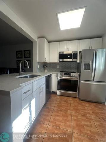 606 SW Natura Boulevard Deerfield Beach FL 33441