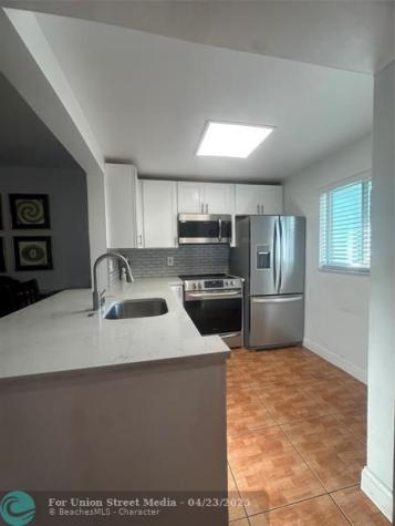 606 SW Natura Boulevard Deerfield Beach FL 33441