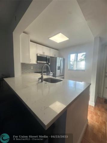 606 SW Natura Boulevard Deerfield Beach FL 33441