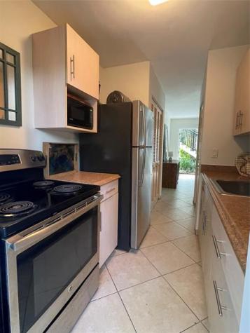 1440 SE 10th Avenue Fort Lauderdale FL 33316