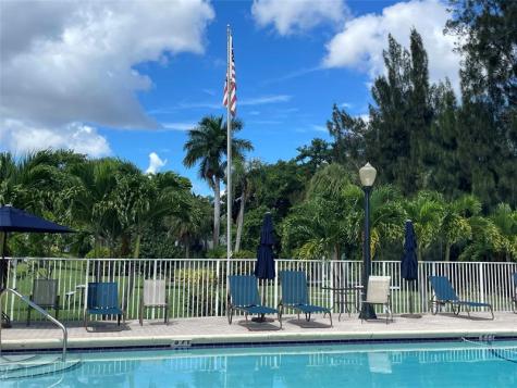 1440 SE 10th Avenue Fort Lauderdale FL 33316