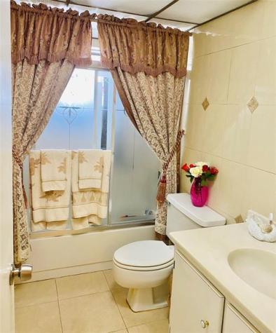 7850 W Mcnab Road Tamarac FL 33321