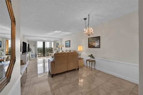 2350 NE 14th Street Causeway Pompano Beach FL 33062