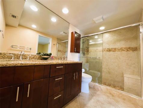 2501 Antigua Terrace Coconut Creek FL 33066