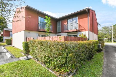 4350 Lilac Street Palm Beach Gardens FL 33410