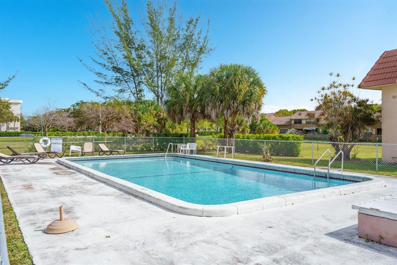 8101 NW 27th Street Coral Springs FL 33065