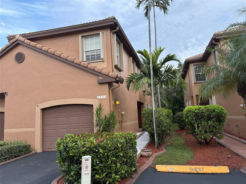 1552 Barcelona Way Weston FL 33327
