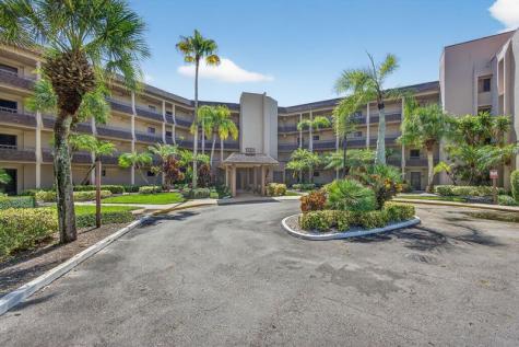 4770 Fountains Drive Lake Worth FL 33467