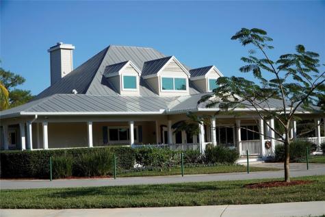 941 NE Trailside Run Port St Lucie FL 34983