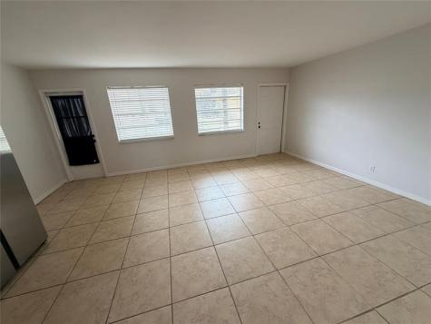 4051 NE 13th Avenue Oakland Park FL 33334