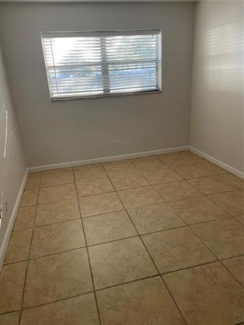 4051 NE 13th Avenue Oakland Park FL 33334