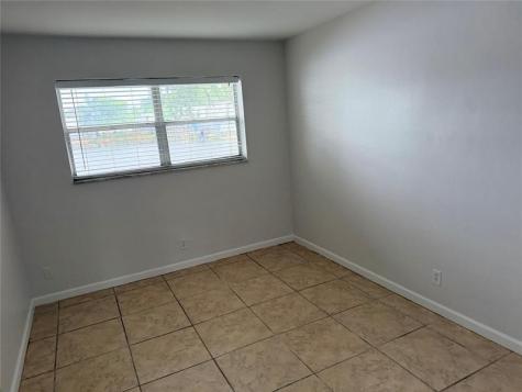 4051 NE 13th Avenue Oakland Park FL 33334