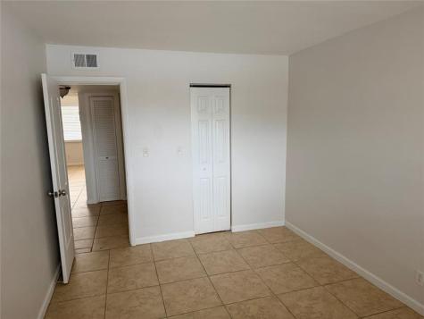 4051 NE 13th Avenue Oakland Park FL 33334