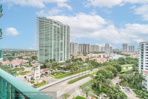 20000 E Country Club Drive Aventura FL 33180