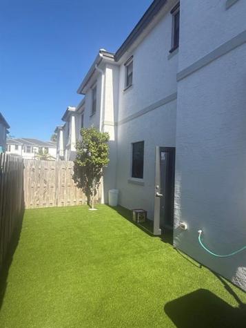 523 SW 19th Terrace Fort Lauderdale FL 33312