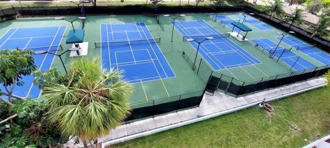 4001 Hillcrest Drive Hollywood FL 33021