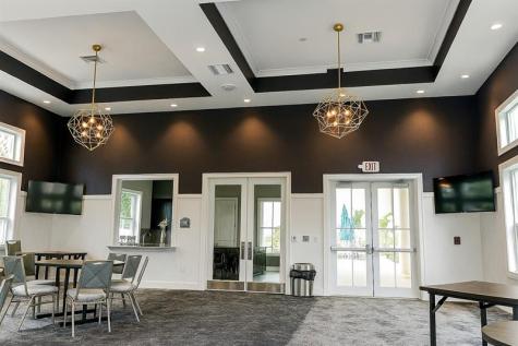 4001 Hillcrest Drive Hollywood FL 33021