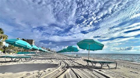 4001 Hillcrest Drive Hollywood FL 33021