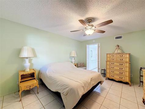 4211 NW 41st Street Lauderdale Lakes FL 33319