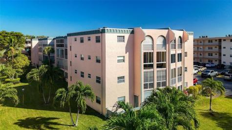 4211 NW 41st Street Lauderdale Lakes FL 33319