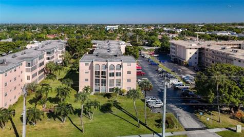 4211 NW 41st Street Lauderdale Lakes FL 33319