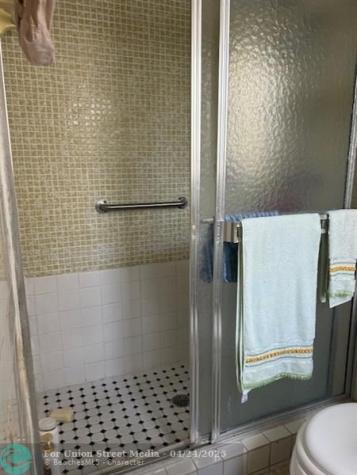 2801 Somerset Drive Lauderdale Lakes FL 33311