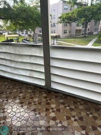 2801 Somerset Drive Lauderdale Lakes FL 33311