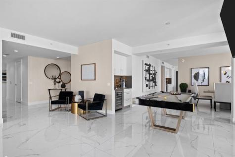 100 E Las Olas Boulevard Fort Lauderdale FL 33301