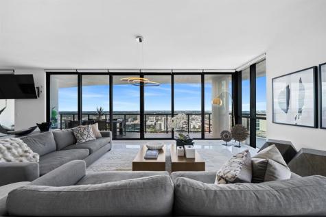 100 E Las Olas Boulevard Fort Lauderdale FL 33301